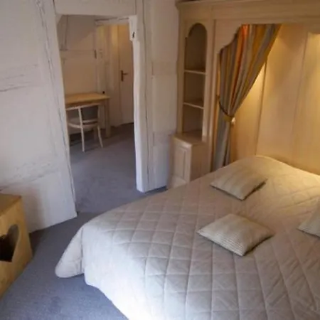 Caveau De L'ami Fritz Ribeauville (Haut-Rhin)